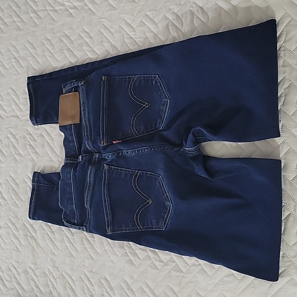 Levi skinny jeans